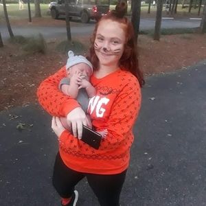 Meet your Posher, Abby